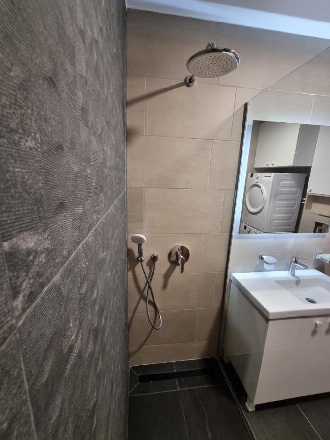 Fantastic new centre apartment Podgorica Esterno foto
